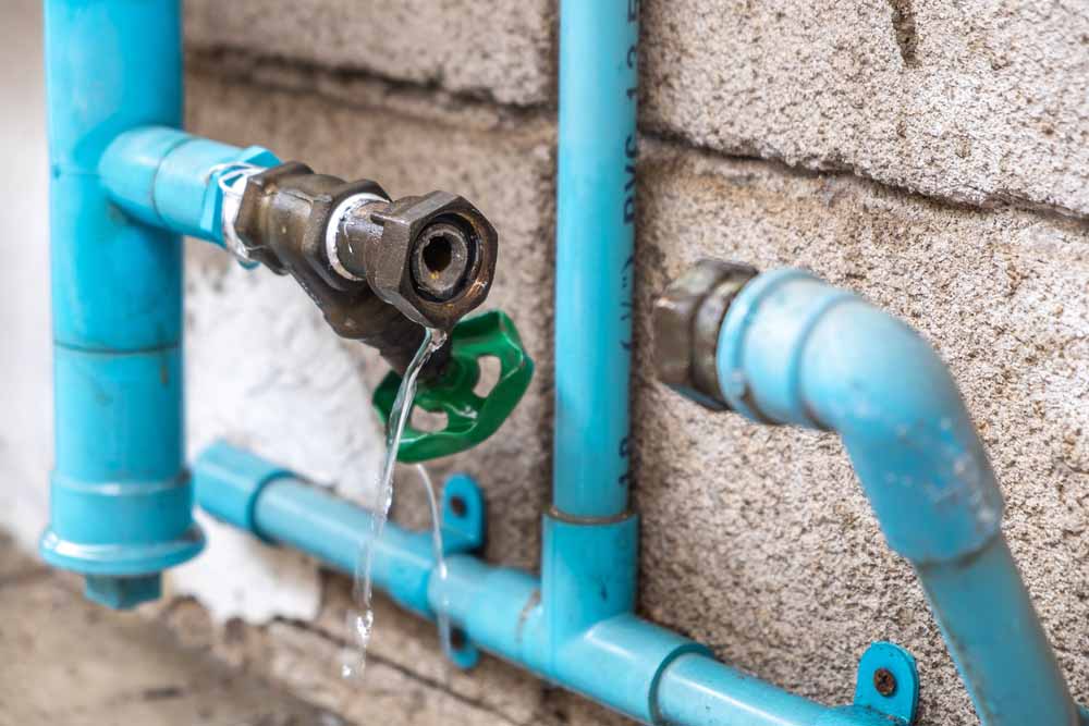 leaking water pipe repair Gilbert, AZ.