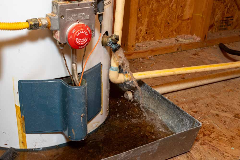 leaking water heater tank Chandler, AZ leaking water heater tank Chandler, AZ